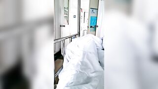 ☸☸高位の職員（病院の介護者）が病棟の至る所で自慢げに振る舞い、バイブレーターで自慰行為をし、膣液を漏らしている。 china 2