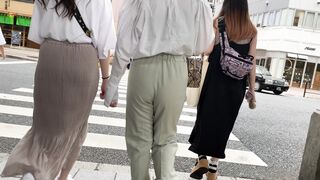4k60p街撮り 流行のピタパンでヒップラインとパンティラインくっきりの美容専門学生 voyeur jp