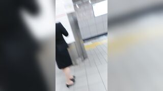 逆さめくり動画２６ 動画３本 総勢１０名スーツ編 voyeur jp 02