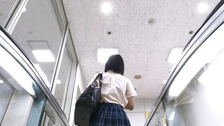 めくり見せつけ 小悪魔笑顔でひもtバック大サービス ド変態 kの危険なエロ遊戯 tpc 027 voyeur jp