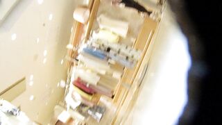 60fpsリマスター 再販 フルhd高画質パンチラ逆さ撮り009 とにかく可愛いショップ店員さん voyeur jp