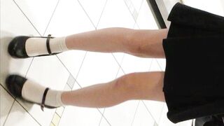 4k bomb405 定番のヲタガーリーコーデのjdちゃんの生p エスカめくり voyeur jp