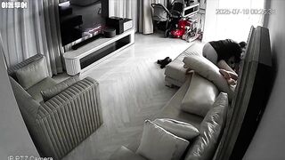 집 보안 카메라에 소파 위 성관계 장면이 포착됐다. korean porn vip ipcam 001
