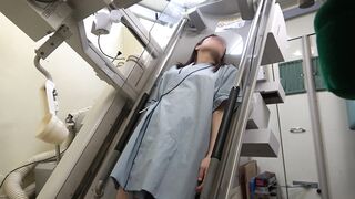 レントゲン車 検診 バリウム検査 ポロリハプニング vol 3 voyeur jp