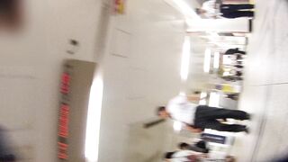 60fpsリマスター 再販 フルhd高画質パンチラ逆さ撮り015 街の電車風チラお姉さん voyeur jp