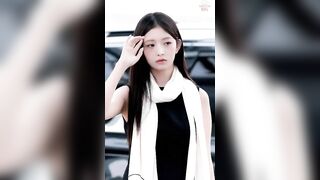 REI SHOWS BOOBS 142374 1 KPOP ALLPOP