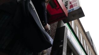 顔出し 4k超美人ちゃん 黒髪美少女系の2人の青チェックの純白生pをじっくり撮り voyeur jp