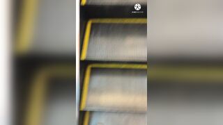 olさん リクスー新入社員さんのスカートの中撮らせてくれました voyeur jp 12