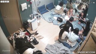 [신작] 이 바의 호스티스들은 정말 아름다워. 만약 그들과 함께 술을 마실 수 있다면, 소주 다섯 병을 마셔도 내 거시기는 여전히 단단하게 발기되어 korean porn vip ipcam