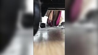 無防備なお姉さん ギャルのパンチラ ４本セット 他 voyeur jp 02