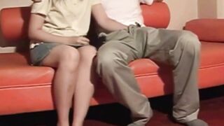 일단 소파에서 1라운드 시작 korean porn vip