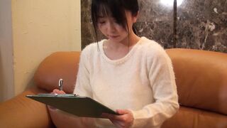 女子アナ志望のバイトのjdパンチラ 胸チラ 左右両乳首見えた 091 voyeur jp