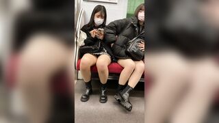 長編シリーズ535 大胆に脚を組む仲良し2人組みの美人お姉さんの対面エロ過ぎるパンスト美脚 voyeur jp