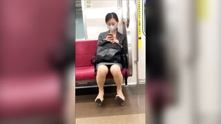 仕事疲れを隠せない美脚がエロいスーツolさん 後編 voyeur jp