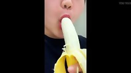 Korean Girl Banana Blowjob Tease