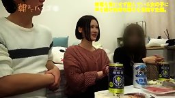 素人の動画-300MIUM-693  す激モテ♪現役キャバ嬢】×【えろコスに身を包み自宅に招き入れたチ●コをマ●コにまで 