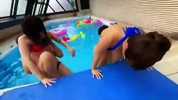 素人の動画-300NTK-608 Wボイン4P！！超インカレ級美少女JD後編！！例のプールで大乱れ！！飲んで騒いでソーシャルなディスタンスもコンのドームも無し生